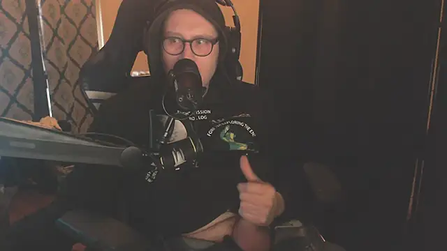 chicostick413 online show from January 6, 2026, 8:13 pm