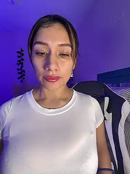 Snapshot of Bckystonee chatting on July 6, 2026, 4:19 am Bckystonee online show from July 6, 2026, 4:19 am