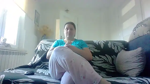 ReifeVenna online show from October 2, 2025, 9:12 am