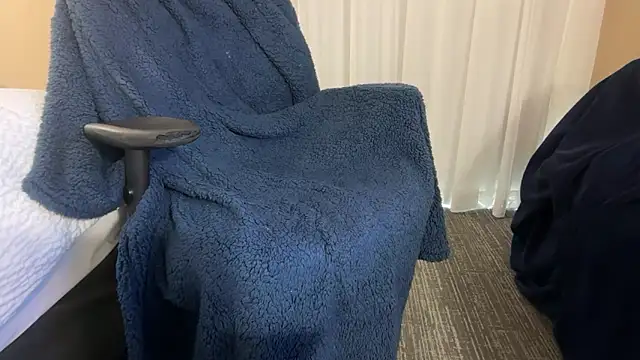 tevinhawkin online show from April 9, 2026, 6:25 pm