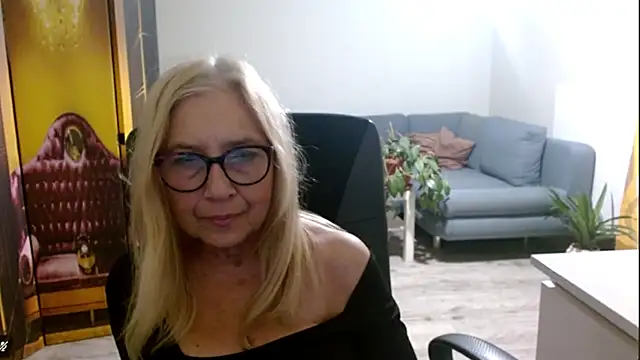 Snapshot of sofia_xkiss chatting on November 26, 2025, 2:50 pm sofia xkiss online show from November 26, 2025, 2:50 pm