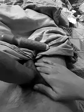 Snapshot of lovethickdick690 chatting on February 14, 2025, 3:26 pm lovethickdick690 online show from February 14, 2025, 3:26 pm