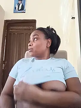 NicolVilla online show from May 17, 2026, 3:01 pm
