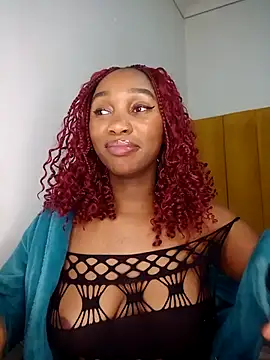 Snapshot of Shria107 chatting on September 28, 2025, 11:23 pm Shria107 online show from September 28, 2025, 11:23 pm