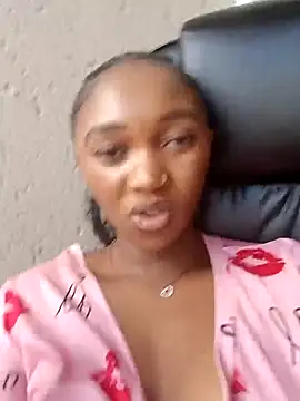 Snapshot of Shria107 chatting on March 9, 2025, 12:31 pm Shria107 online show from March 9, 2025, 12:31 pm