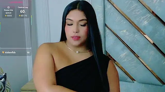 Kendall-Moll online show from April 10, 2026, 12:12 pm