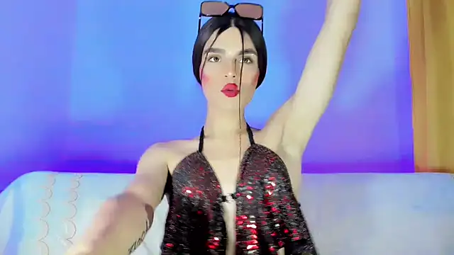 Snapshot of TatiGil chatting on October 31, 2025, 5:20 pm TatiGil online show from October 31, 2025, 5:20 pm