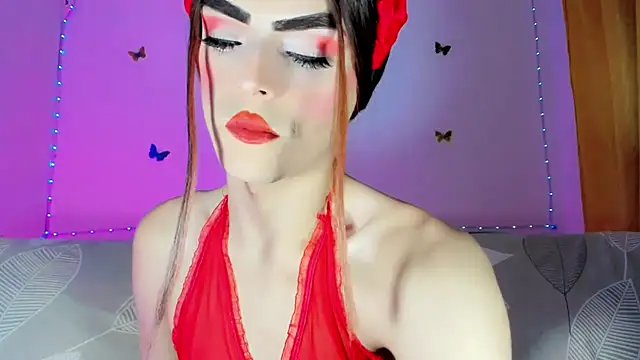Snapshot of TatiGil chatting on July 15, 2026, 6:04 pm TatiGil online show from July 15, 2026, 6:04 pm