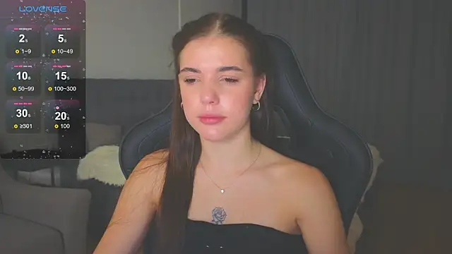 Snapshot of adrianawow1 chatting on September 29, 2025, 9:53 pm adrianawow1 online show from September 29, 2025, 9:53 pm