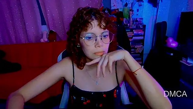 Drea Foox online show from June 16, 2026, 4:12 am