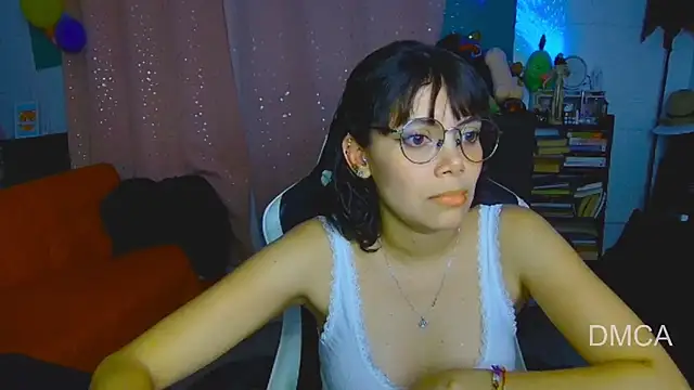 Drea Foox online show from March 25, 2026, 4:12 am