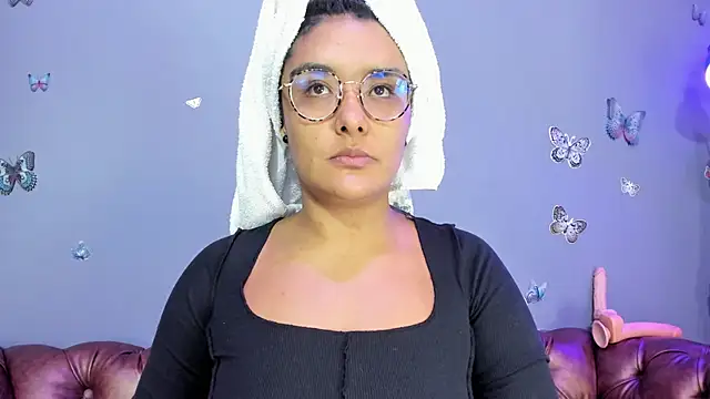 Kaira mosse online show from October 22, 2025, 11:20 am