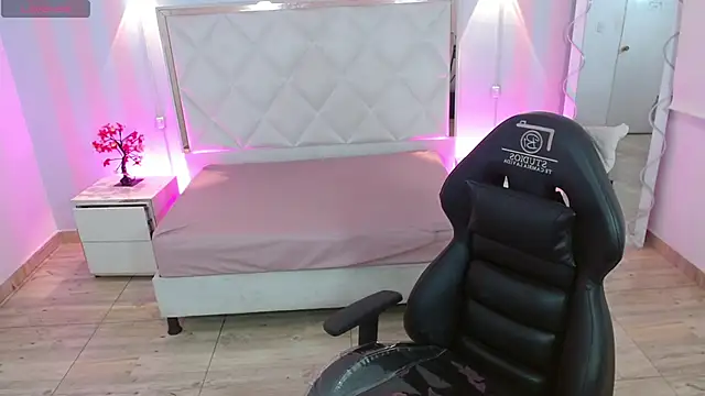 Brendda tay online show from March 20, 2026, 3:18 am