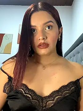 Snapshot of Melanyprada chatting on November 17, 2025, 4:05 am Melanyprada online show from November 17, 2025, 4:05 am