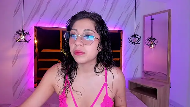 tammy cute01 online show from February 25, 2025, 6:55 pm