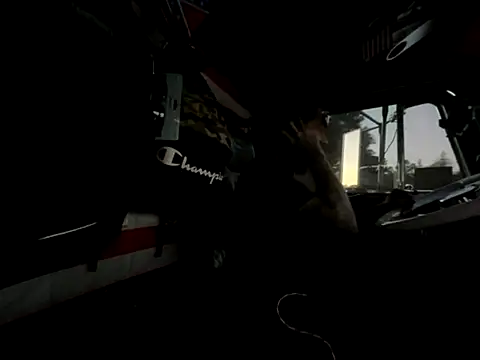 XMeF10 online show from November 5, 2025, 10:24 pm