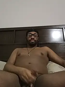 Hotcock100 online show from May 13, 2026, 12:50 am