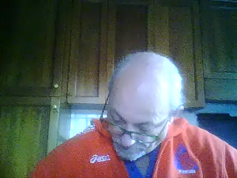 Snapshot of gianbragallini chatting on December 14, 2024, 1:38 pm gianbragallini online show from December 14, 2024, 1:38 pm