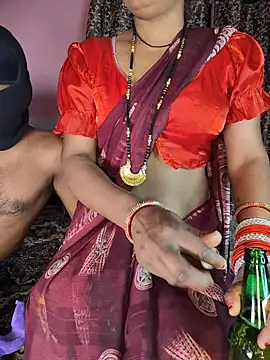 Snapshot of Shivani_Mumbai85 chatting on January 7, 2026, 5:40 pm Shivani Mumbai85 online show from January 7, 2026, 5:40 pm