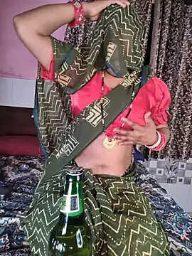 Snapshot of Shivani_Mumbai85 chatting on January 9, 2026, 5:31 pm Shivani Mumbai85 online show from January 9, 2026, 5:31 pm