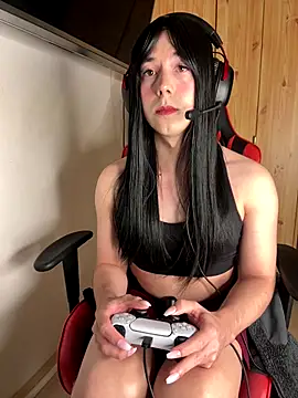 See my Boobs  online show from October 18, 2025, 6:43 pm