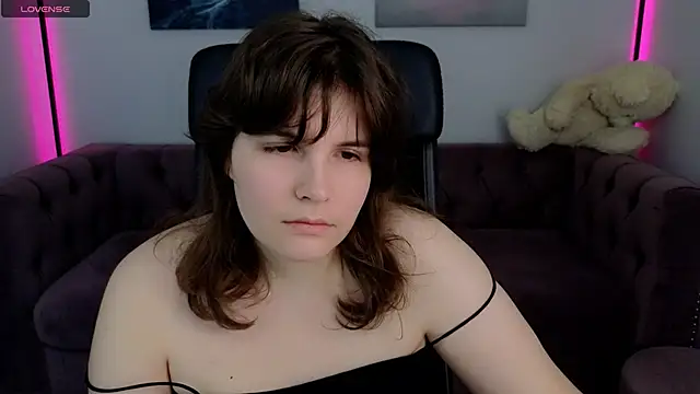 Snapshot of Ruyjin_Choi chatting on September 11, 2025, 11:32 am Ruyjin Choi online show from September 11, 2025, 11:32 am