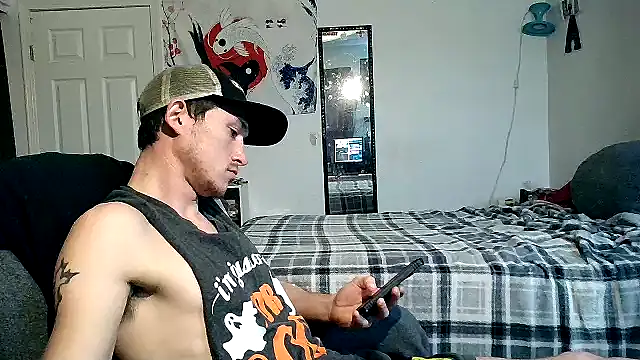 Snapshot of bigdckstud chatting on February 2, 2025, 11:32 pm bigdckstud online show from February 2, 2025, 11:32 pm