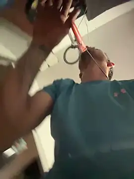 bigdckstud online show from April 9, 2026, 1:29 am