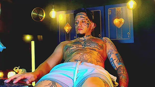 daimond hope666 online show from November 11, 2025, 9:09 pm