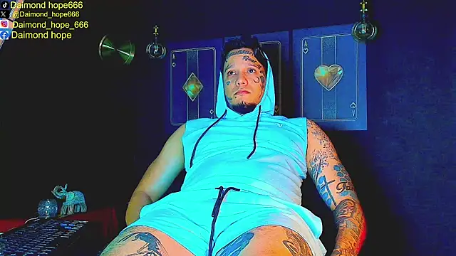 daimond hope666 online show from December 2, 2025, 8:54 pm