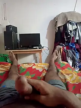 Cute boleh online show from March 8, 2025, 3:28 am