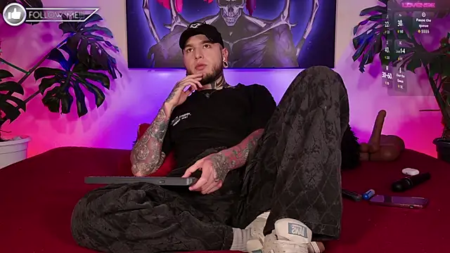 Im Bryan online show from October 24, 2025, 1:26 am