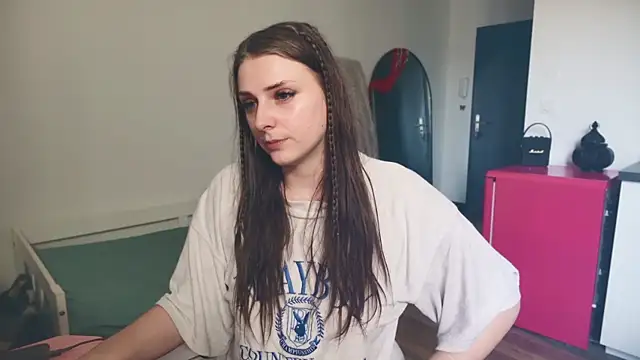 ce leste   online show from February 18, 2026, 9:28 am