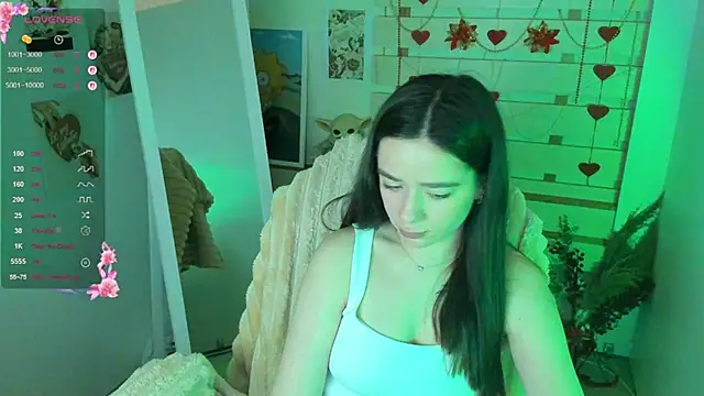 Snapshot of Bella_XO chatting on April 19, 2026, 11:33 am Bella XO online show from April 19, 2026, 11:33 am