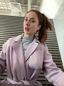 Dina Tease online show from February 20, 2025, 11:09 am