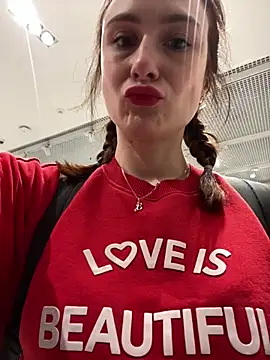 Dina Tease online show from February 20, 2025, 8:06 am