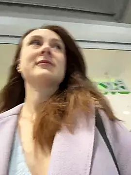 Dina Tease online show from September 24, 2025, 12:44 pm