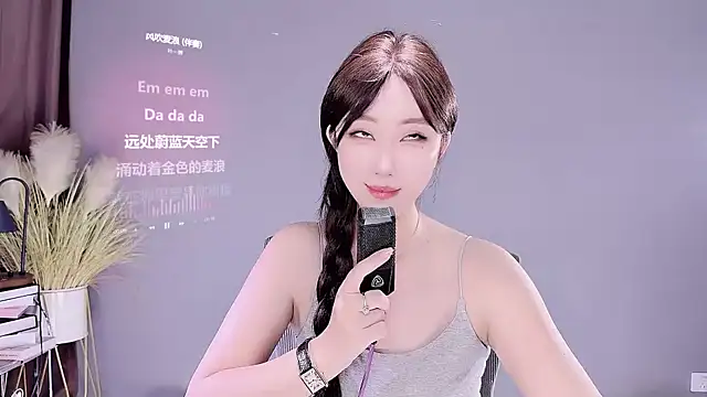 jingling666 online show from March 19, 2025, 4:03 am