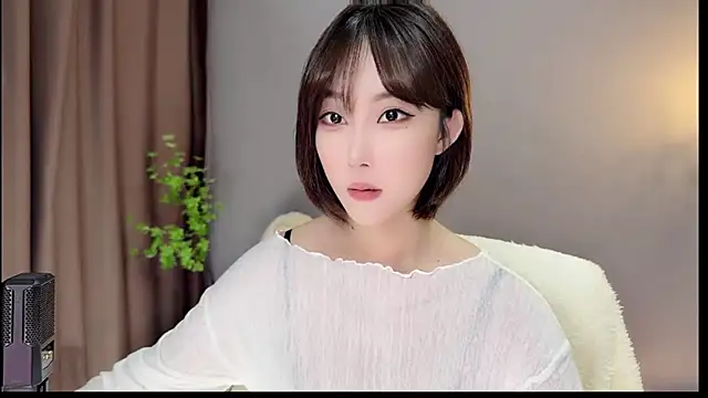 jingling666 online show from October 4, 2025, 2:02 am