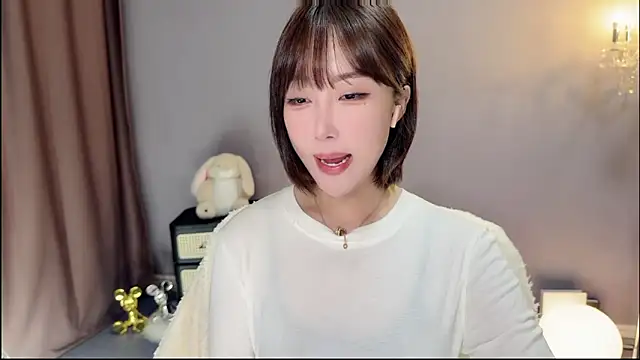 jingling666 online show from October 6, 2025, 1:23 pm