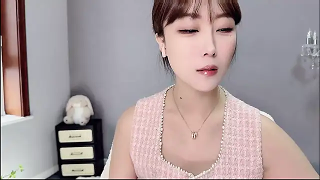 jingling666 online show from October 17, 2025, 12:25 am