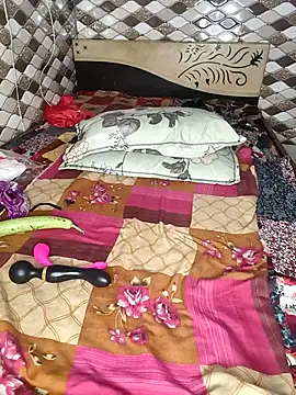 Snapshot of pihu32824 chatting on November 9, 2025, 7:40 pm pihu32824 online show from November 9, 2025, 7:40 pm