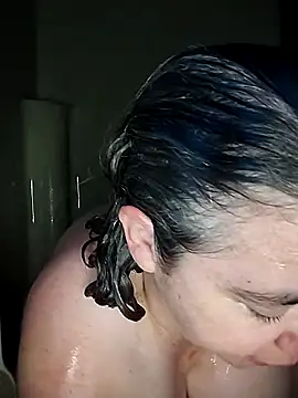 Snapshot of GraceHenderson chatting on October 18, 2025, 4:53 pm GraceHenderson online show from October 18, 2025, 4:53 pm