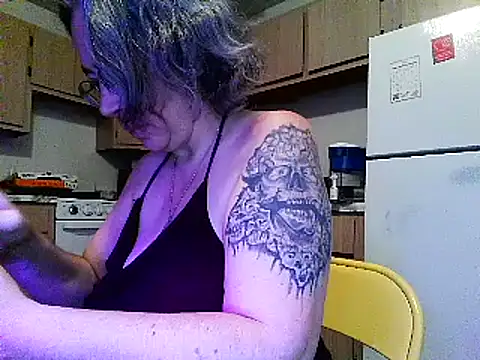 Snapshot of GraceHenderson chatting on March 17, 2025, 8:40 pm GraceHenderson online show from March 17, 2025, 8:40 pm