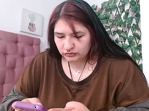 Snapshot of _69HONRY chatting on November 21, 2025, 12:59 pm 69HONRY online show from November 21, 2025, 12:59 pm