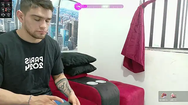 Snapshot of Sexy_Alejandro_ chatting on March 20, 2025, 11:38 am Sexy Alejandro online show from March 20, 2025, 11:38 am
