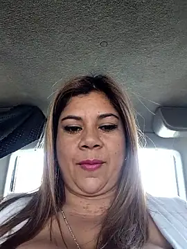 Laura-Hernandez online show from January 9, 2026, 3:41 pm