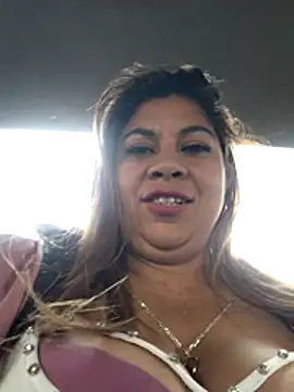 Laura-Hernandez online show from January 31, 2026, 7:23 pm