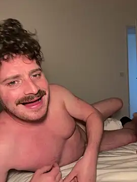 frenchboy9711 online show from April 15, 2026, 1:48 pm