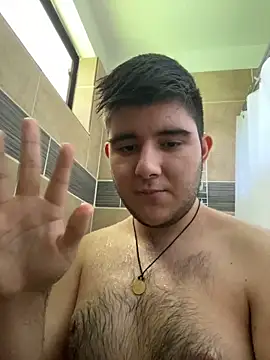 Yann 18 online show from October 26, 2025, 9:04 pm